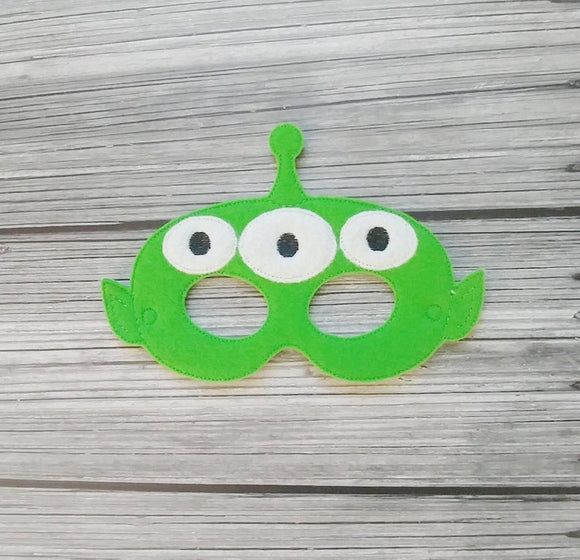 Three-Eyed Alien Mask